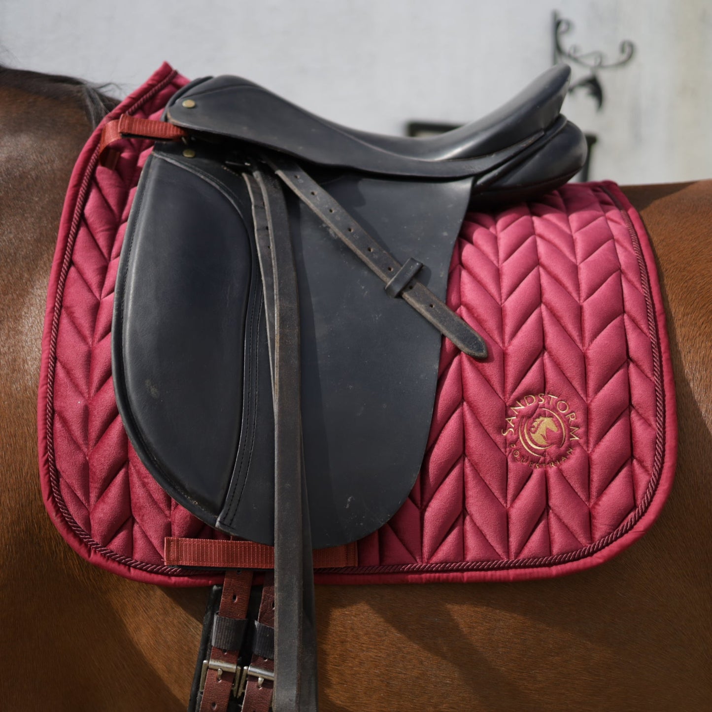 Sandstorm Equestrian - Saddle Pad - Ruby