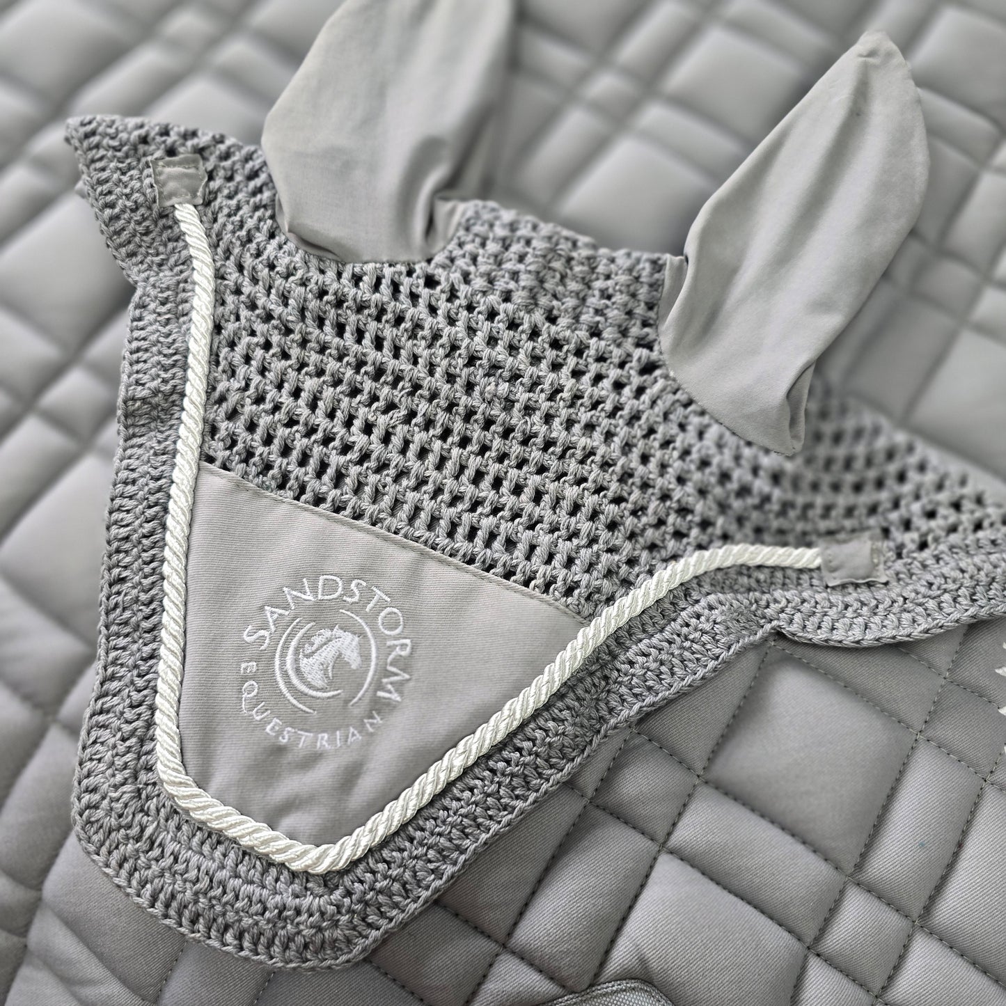 Sandstorm Equestrian - Cotton Ear Veil - Light Grey