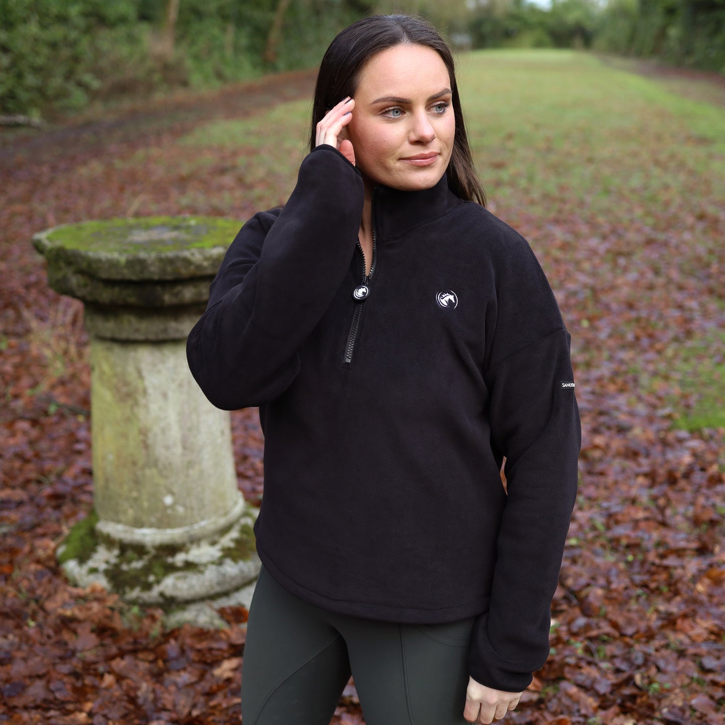 Sandstorm Equestrian - Luxe Half zip fleece - Black