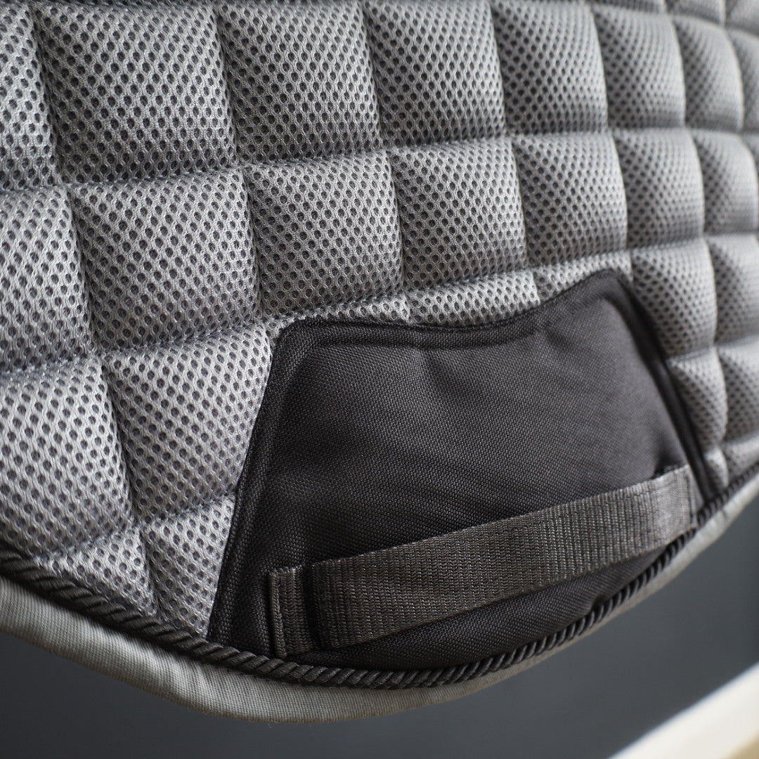 Sandstorm Equestrian - MeshAir Saddle Pad - Close Contact - Grey
