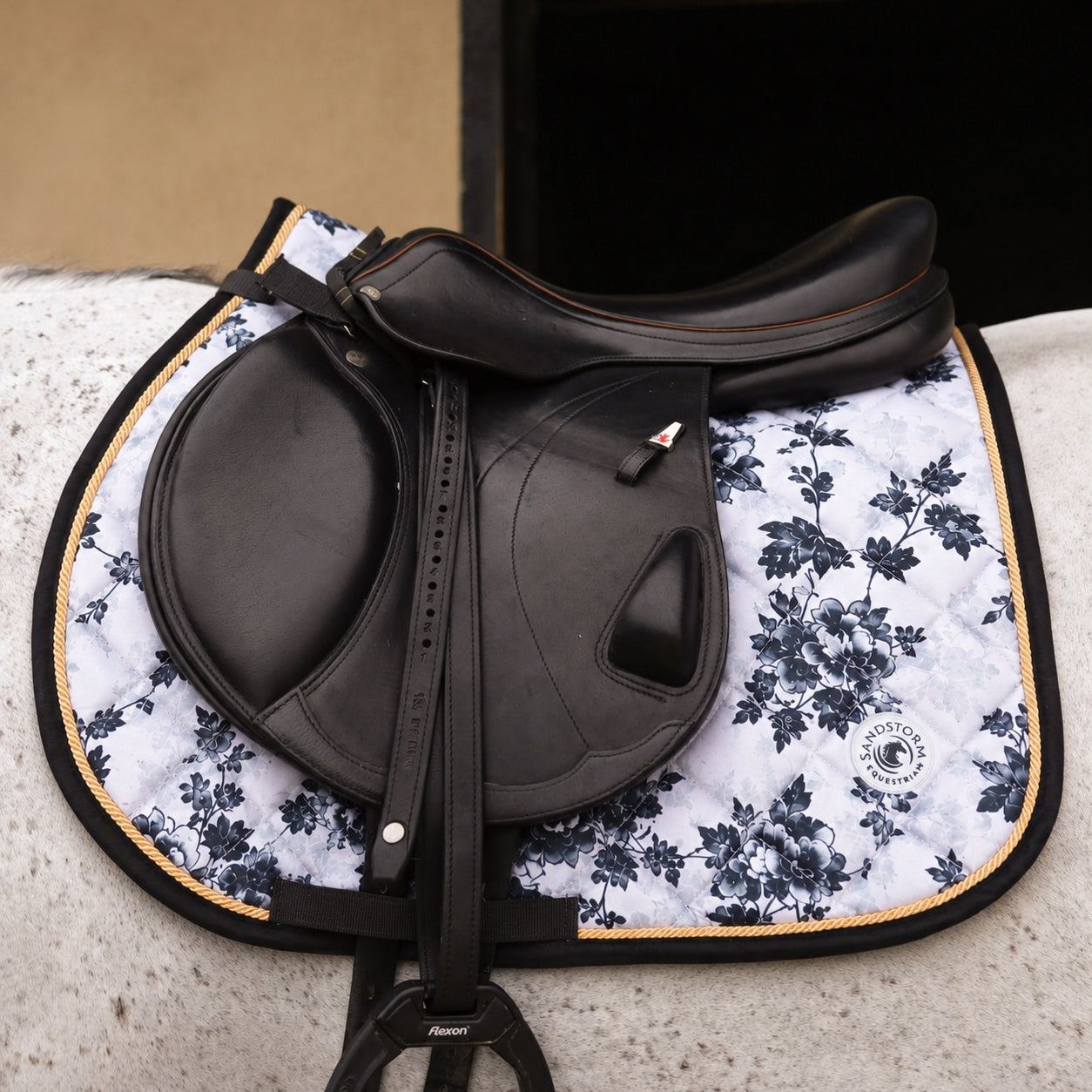 Sandstorm Equestrian - Saddle Pad - Vintage Black Rose Print