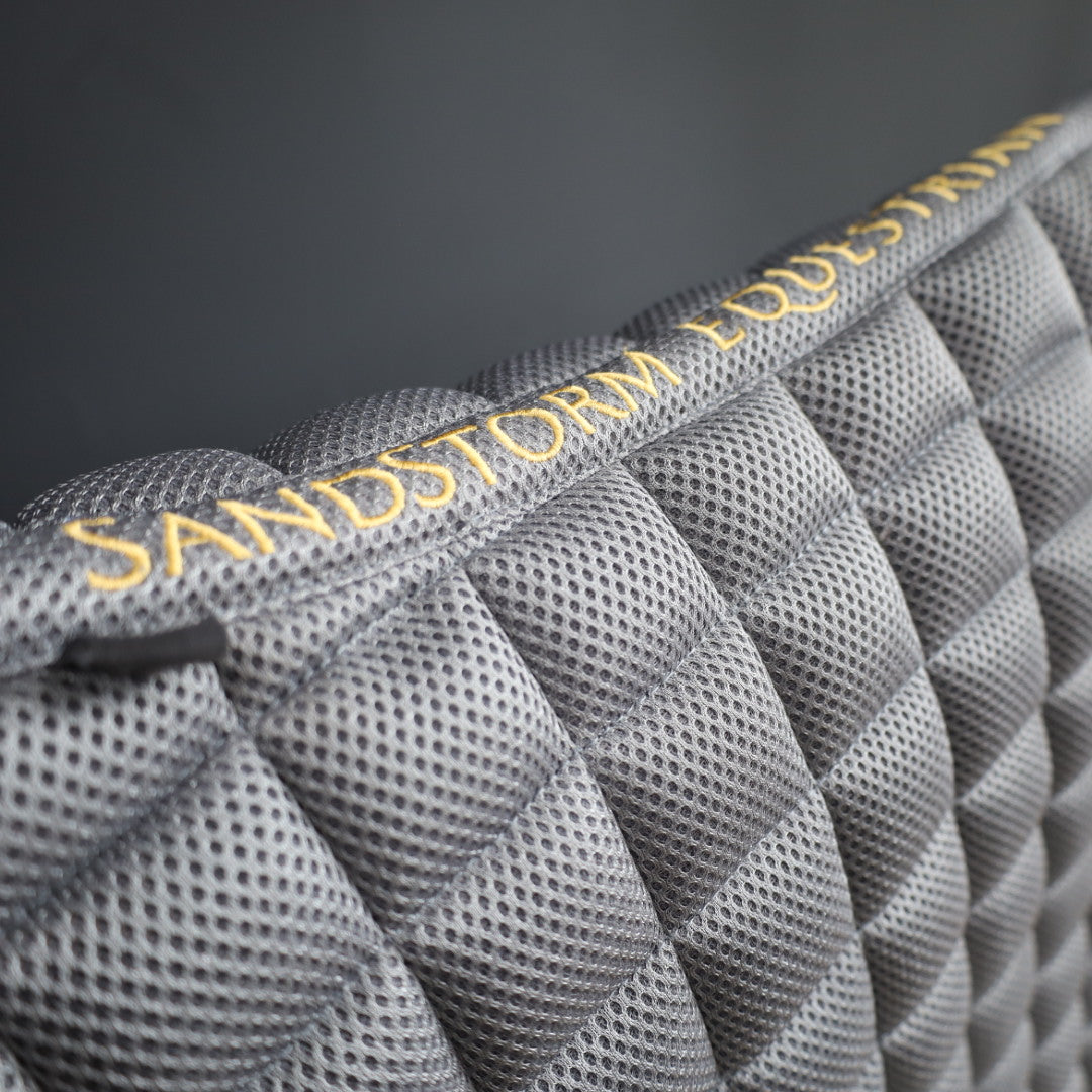 Sandstorm Equestrian - MeshAir Saddle Pad - Close Contact - Grey