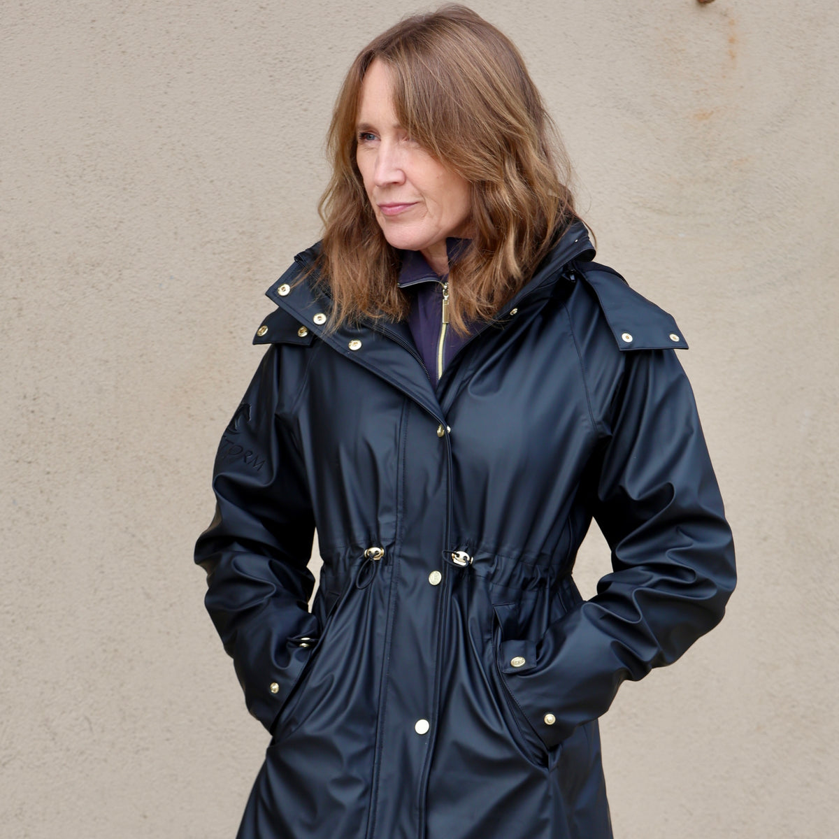 The Sandstorm MANOR COAT - Black