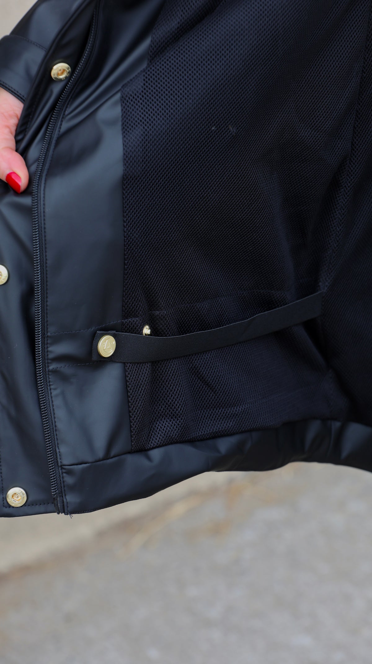The Sandstorm MANOR COAT - Black