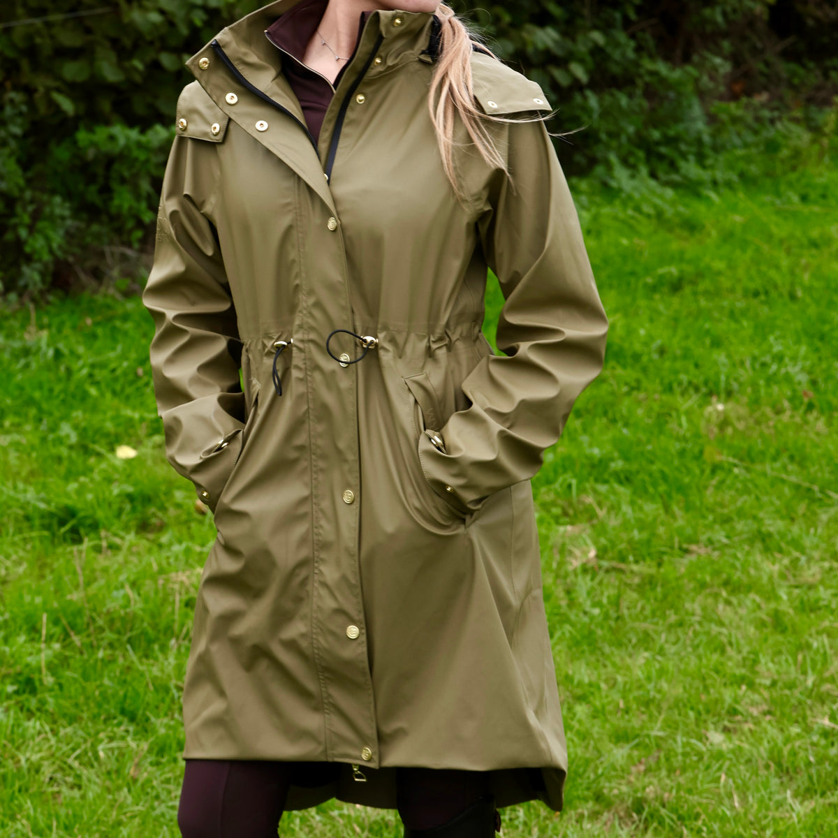 The Sandstorm MANOR COAT - Olive