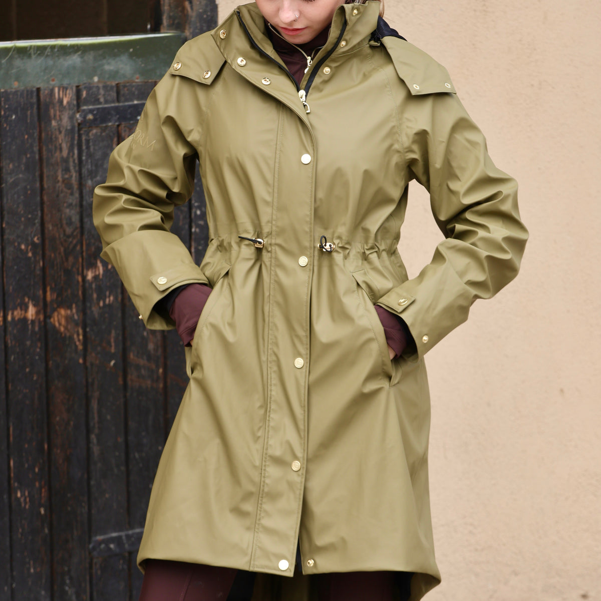 The Sandstorm MANOR COAT - Olive
