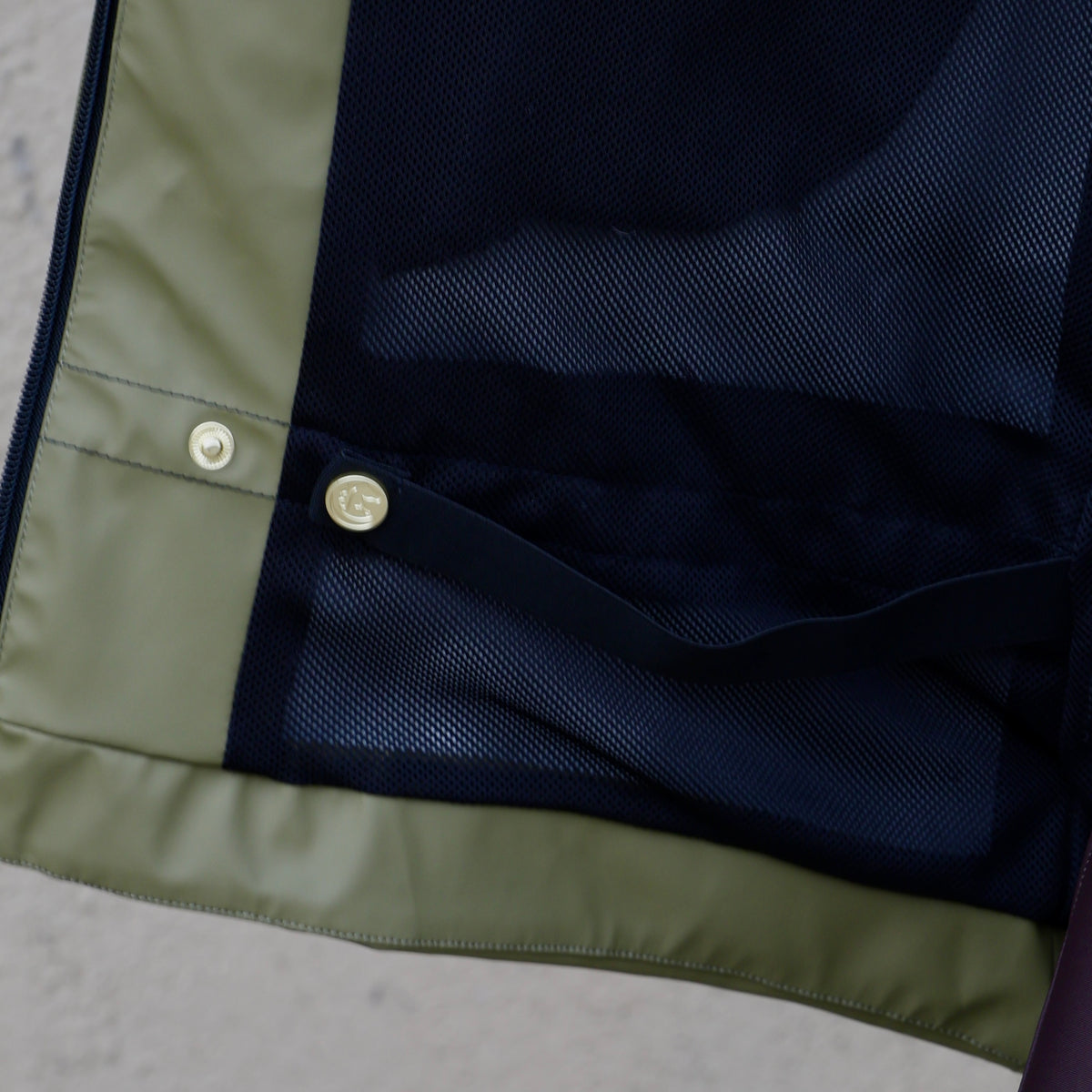 The Sandstorm MANOR COAT - Olive