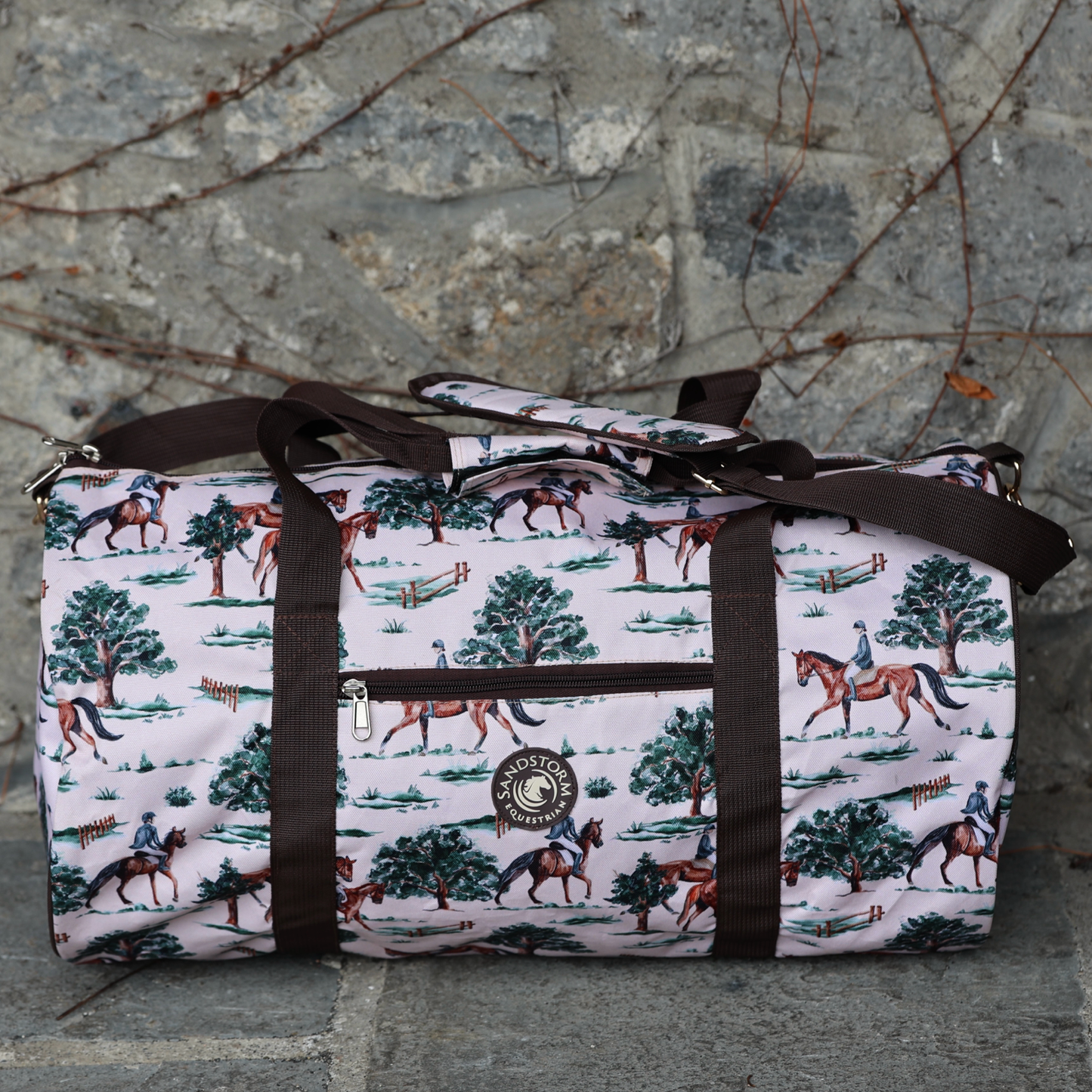 Sandstorm Equestrian - Gym Bag- Tally Ho