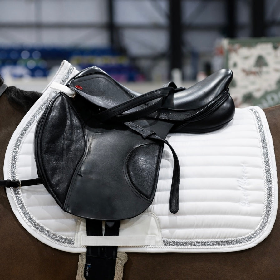 Sandstorm Equestrian - Saddle Pad -  White Sparkle