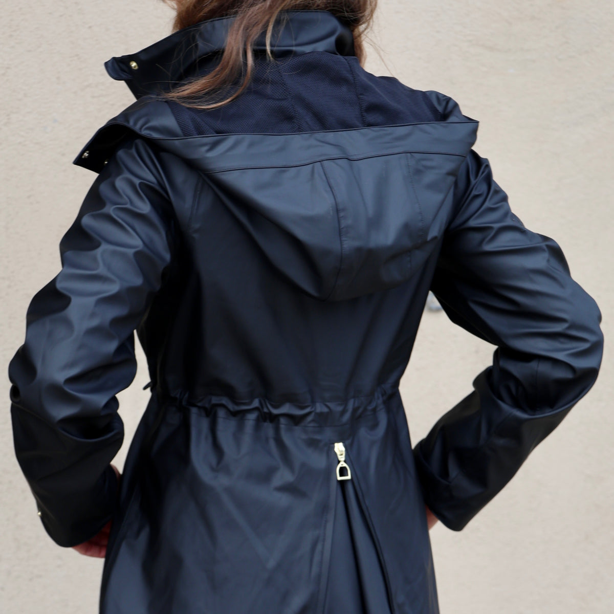 The Sandstorm MANOR COAT - Black
