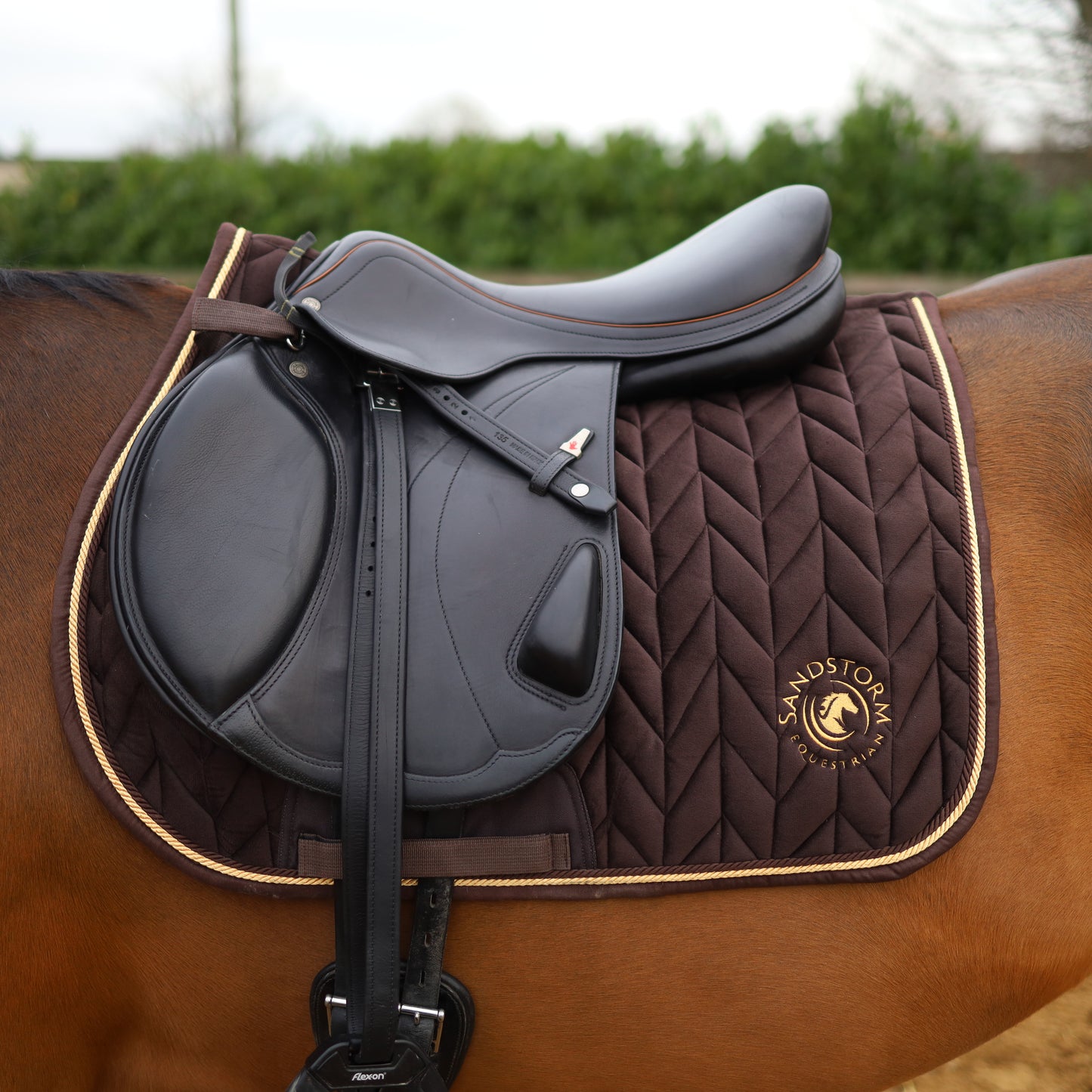 Sandstorm Equestrian - Velvet Saddle Pad - Dark Chocolate