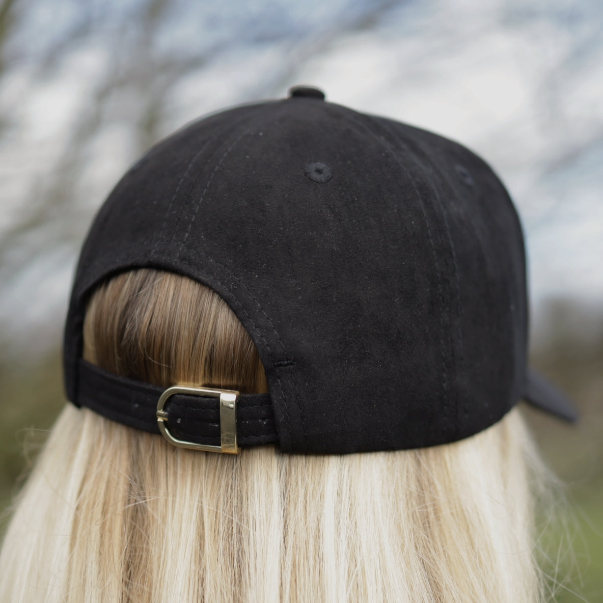 Sandstorm Suede Effect Cap - Black